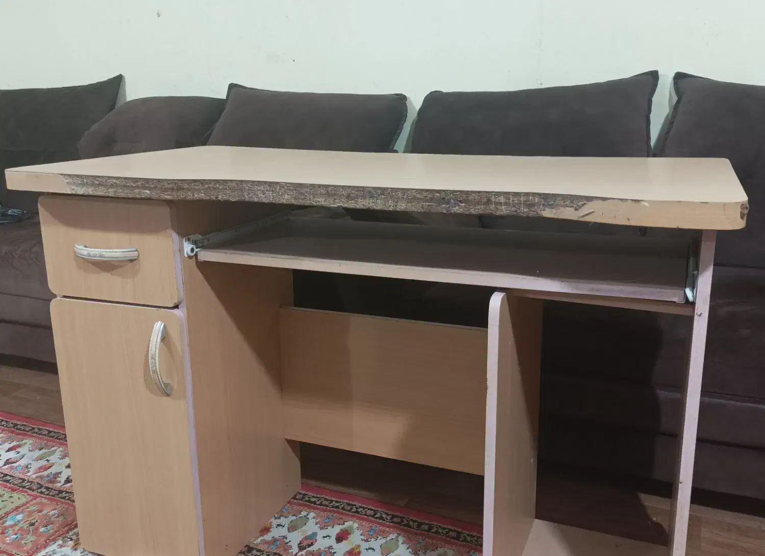 میز تحریر و کامپیوتر|میز تحریر و کامپیوتر|بوشهر, |دیوار