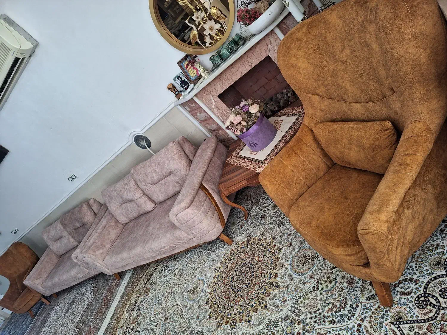 مبل ۸ نفره با میز وسط و گل میز|مبلمان خانگی و میز عسلی|مرودشت, فاز دوم شهرک فرهنگیان|دیوار