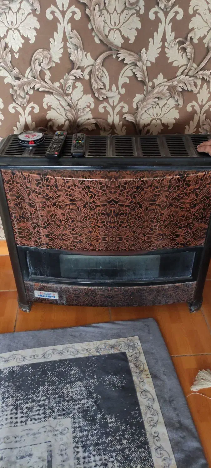 بخاری9000هزار یک سوم قیمت مغازه|بخاری، هیتر، شومینه|محمدشهر, سیدآباد|دیوار