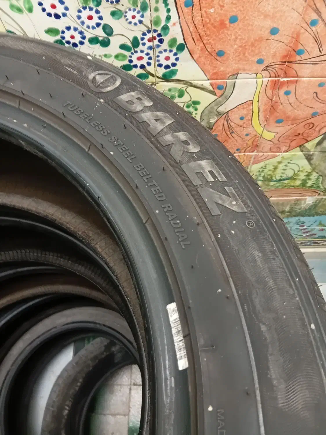 لاستیک خودرو سواری فونیکس|قطعات یدکی و لوازم جانبی|خرمشهر, |دیوار