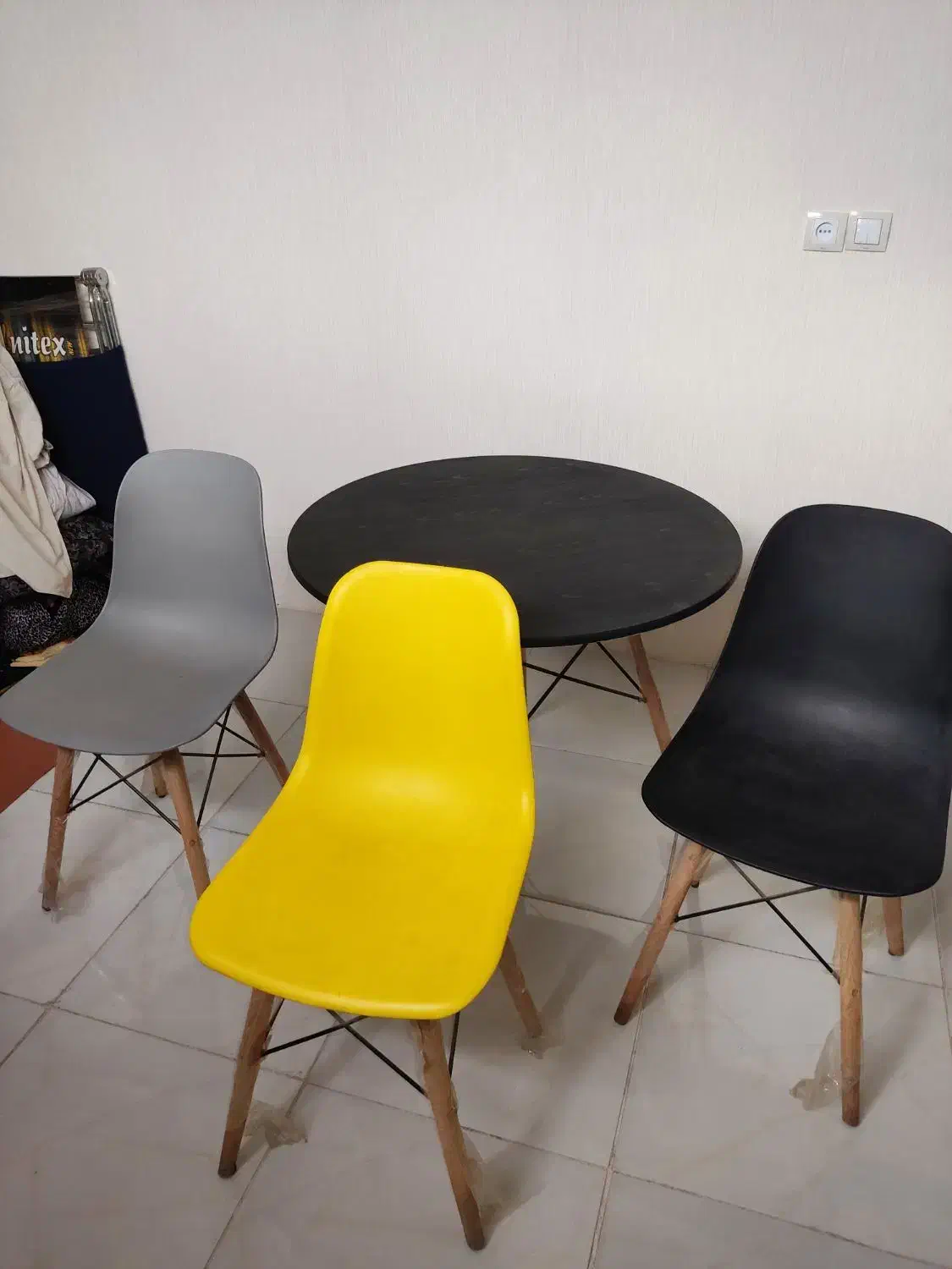 میز صندلی چوبی نو کافه و کافی شاپ سه نفره|میز و صندلی غذاخوری|مشهد, انصار|دیوار