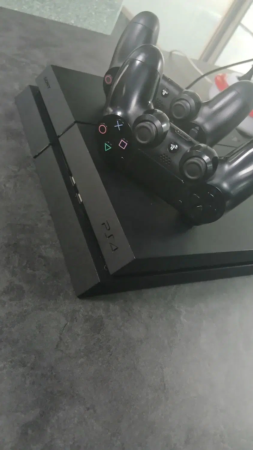 ps4 فت یک ترا فول بازی دو دسته با جعبه|کنسول، بازی ویدئویی و آنلاین|تهران, جمهوری|دیوار