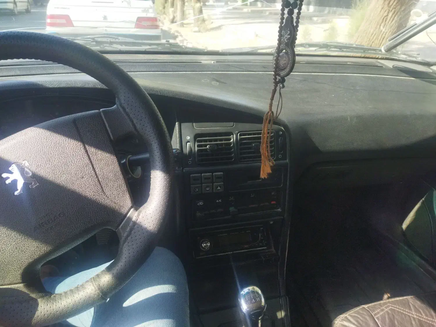 405مشکی 82|خودرو سواری و وانت|تیمور آباد, |دیوار