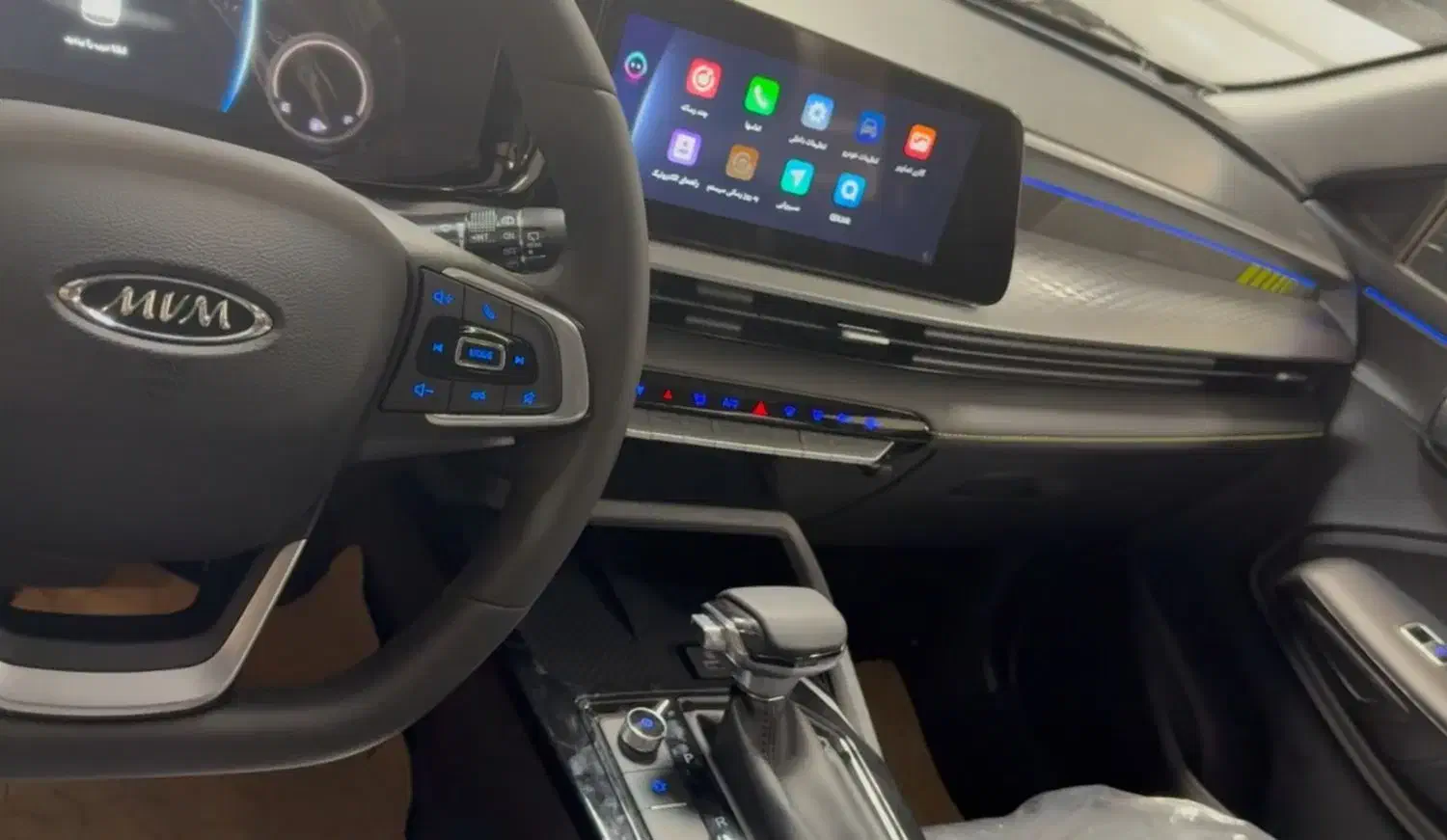 X 33 Cross/ اتو رئیسی نقد و اقساط|خودرو سواری و وانت|یزد, |دیوار