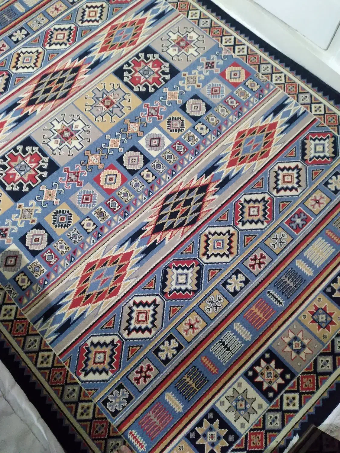 قلیچه|فرش|تهران, بریانک|دیوار