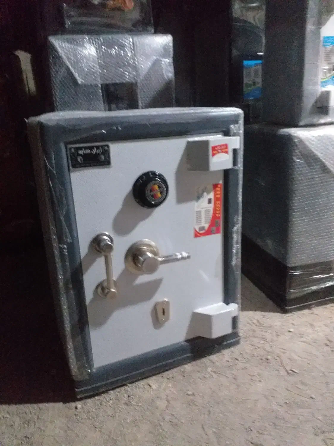 گاوصندوق زبانه ۲۸|خدمات پیشه و مهارت|مشگین شهر, |دیوار