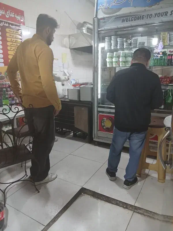 بلوار امامزاده نرسیده به کوچه بلبل پلاک ۵۰۰|استخدام خدمات فروشگاه و رستوران|قدس, شهرقدس|دیوار