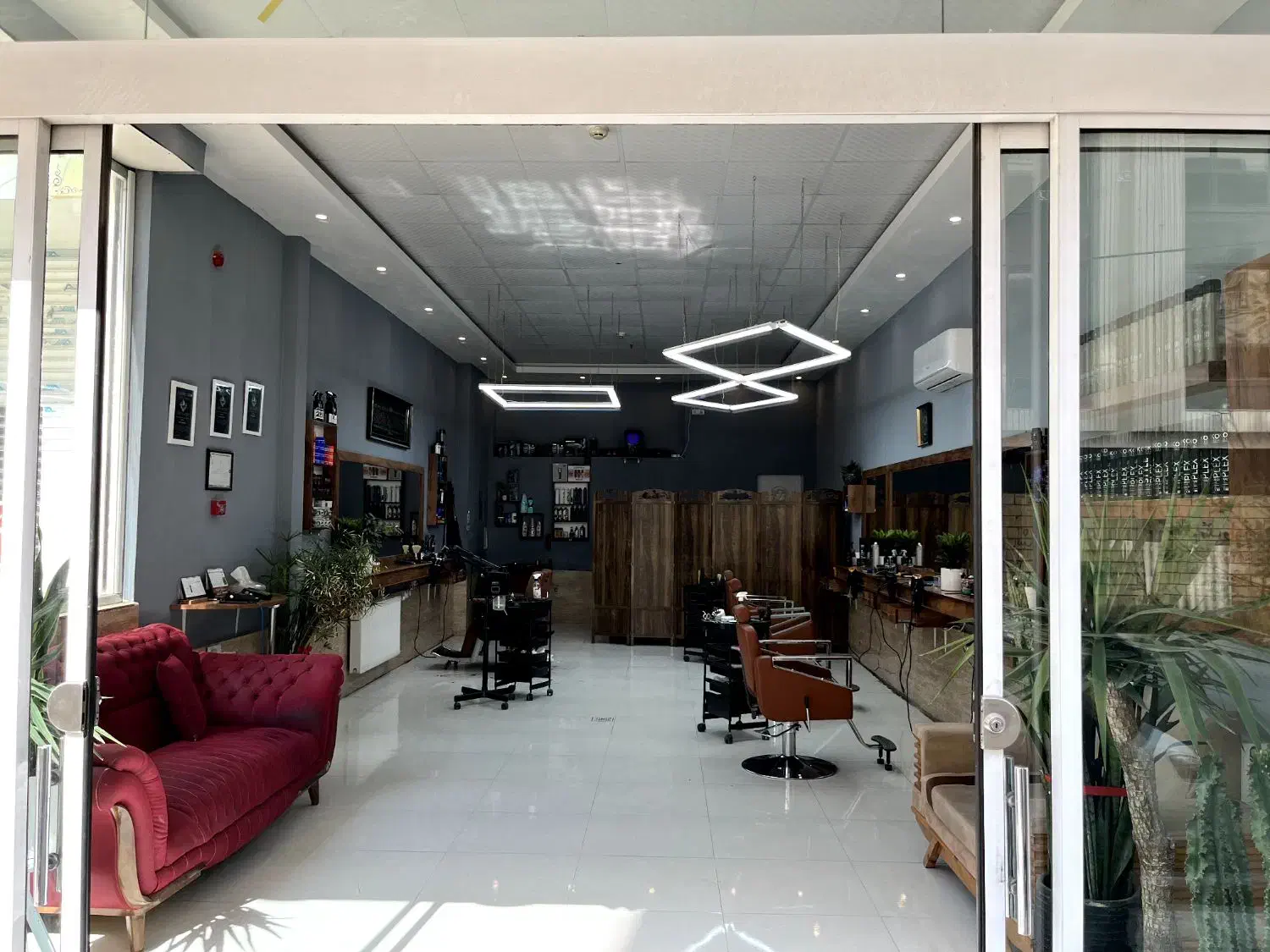 آرایشگر مرد|استخدام درمانی، زیبایی، بهداشتی|مشهد, الهیه|دیوار