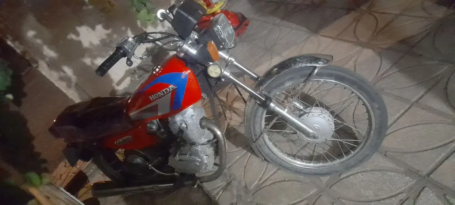 موتور هندا ۱۲۵|موتورسیکلت|سبزوار, اسلام آباد|دیوار