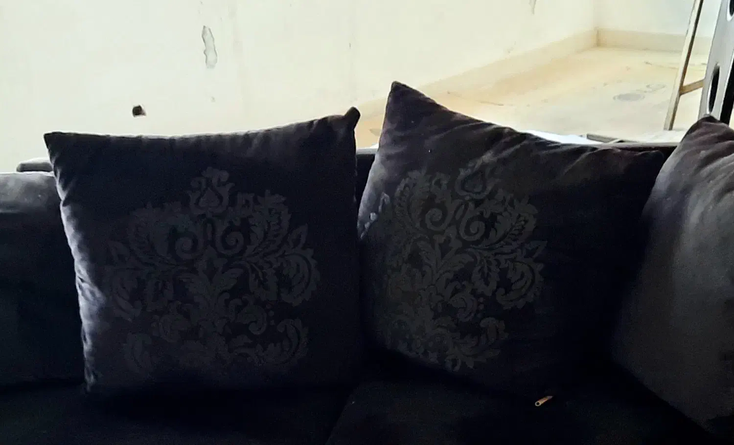 مبل|مبلمان خانگی و میز عسلی|فریدون‌کنار, |دیوار