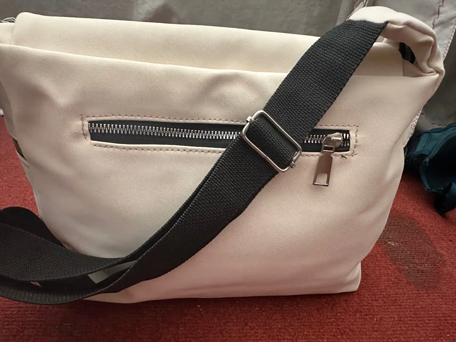 کیف|کیف، کفش، کمربند|خرمآباد, |دیوار