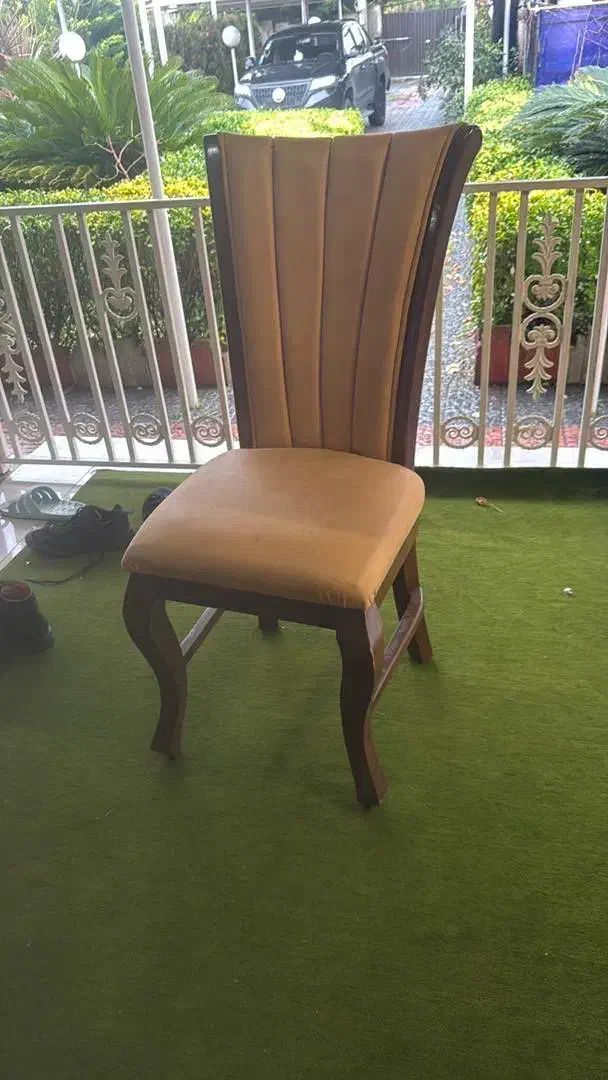 صندلی در حد نو دویست عدد( توضیحات)|میز و صندلی غذاخوری|قائمشهر, |دیوار