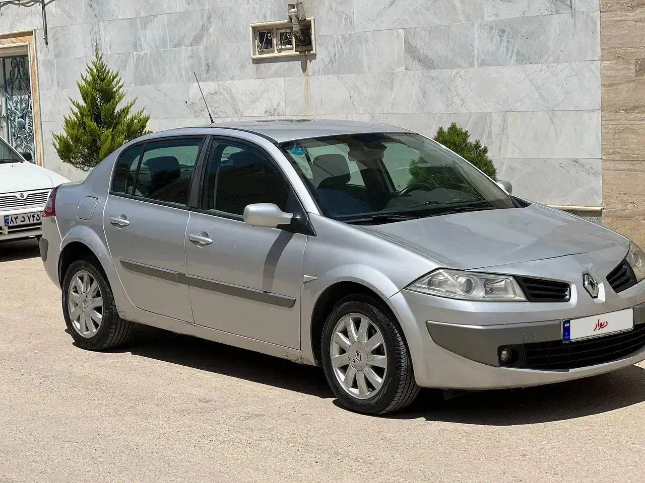 مگان مدل ۱۳۹۰ اتومات درجه یک|خودرو سواری و وانت|تهران, بهجتآباد|دیوار