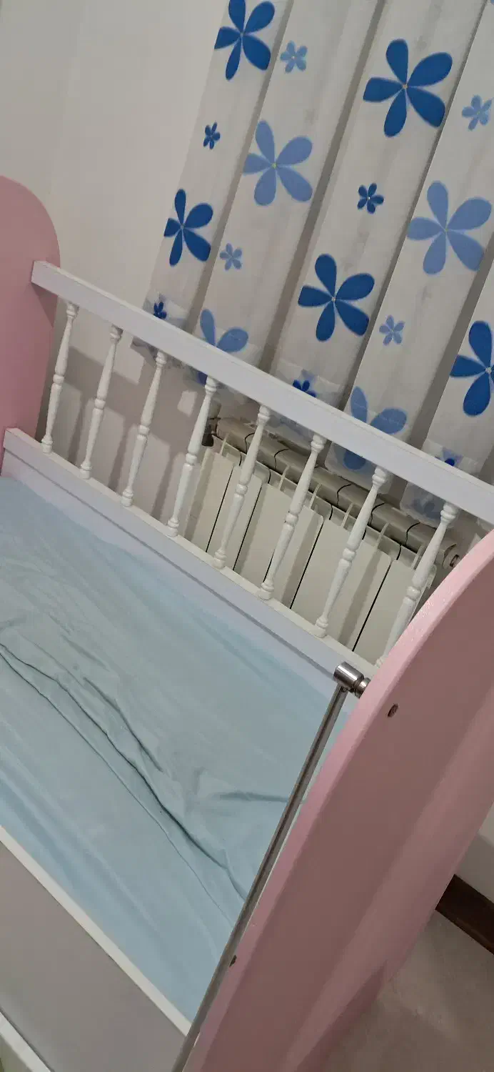 تخت خواب سایز ۱۳۰ در ۷۰|تخت و سرویس خواب|بابل, |دیوار