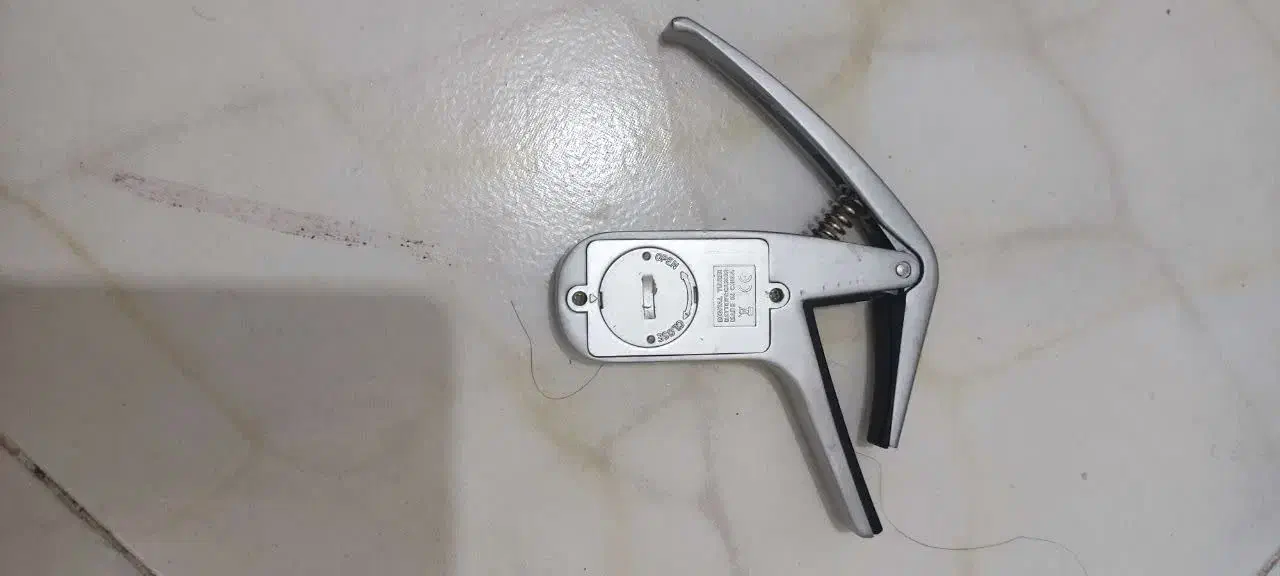 باره بند دیجیتالی تیونر دار گیتار یا کاپو گیتار|گیتار، بیس، امپلیفایر|مشهد, شریف|دیوار