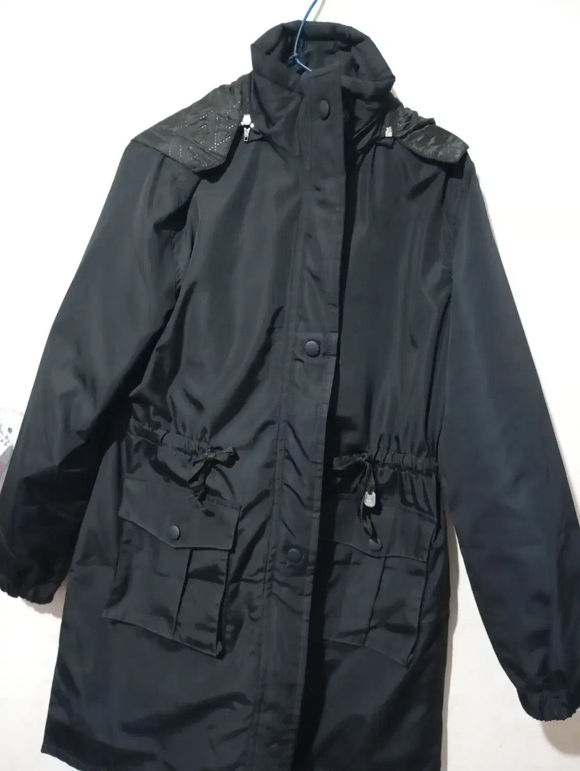 کاپشن نو|لباس|مینودشت, |دیوار