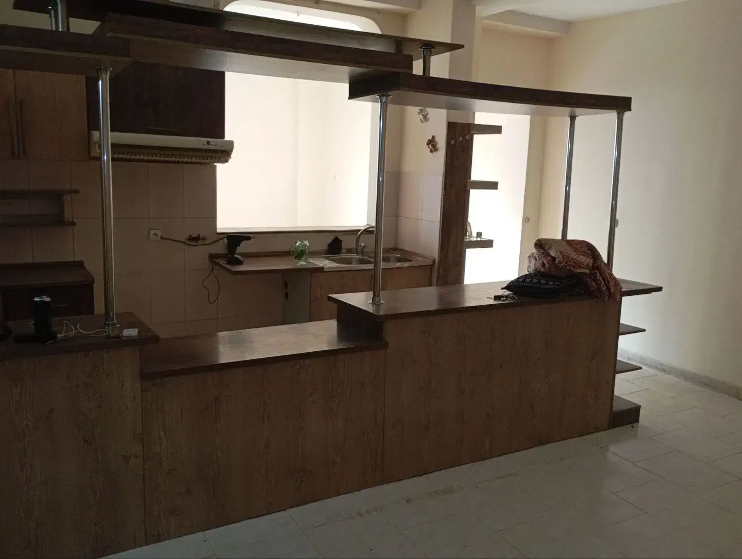 8متر کابینت زمینی 3متر کابینت دیواری|مصالح و تجهیزات ساختمان|قرچک, شهرک مهستان|دیوار