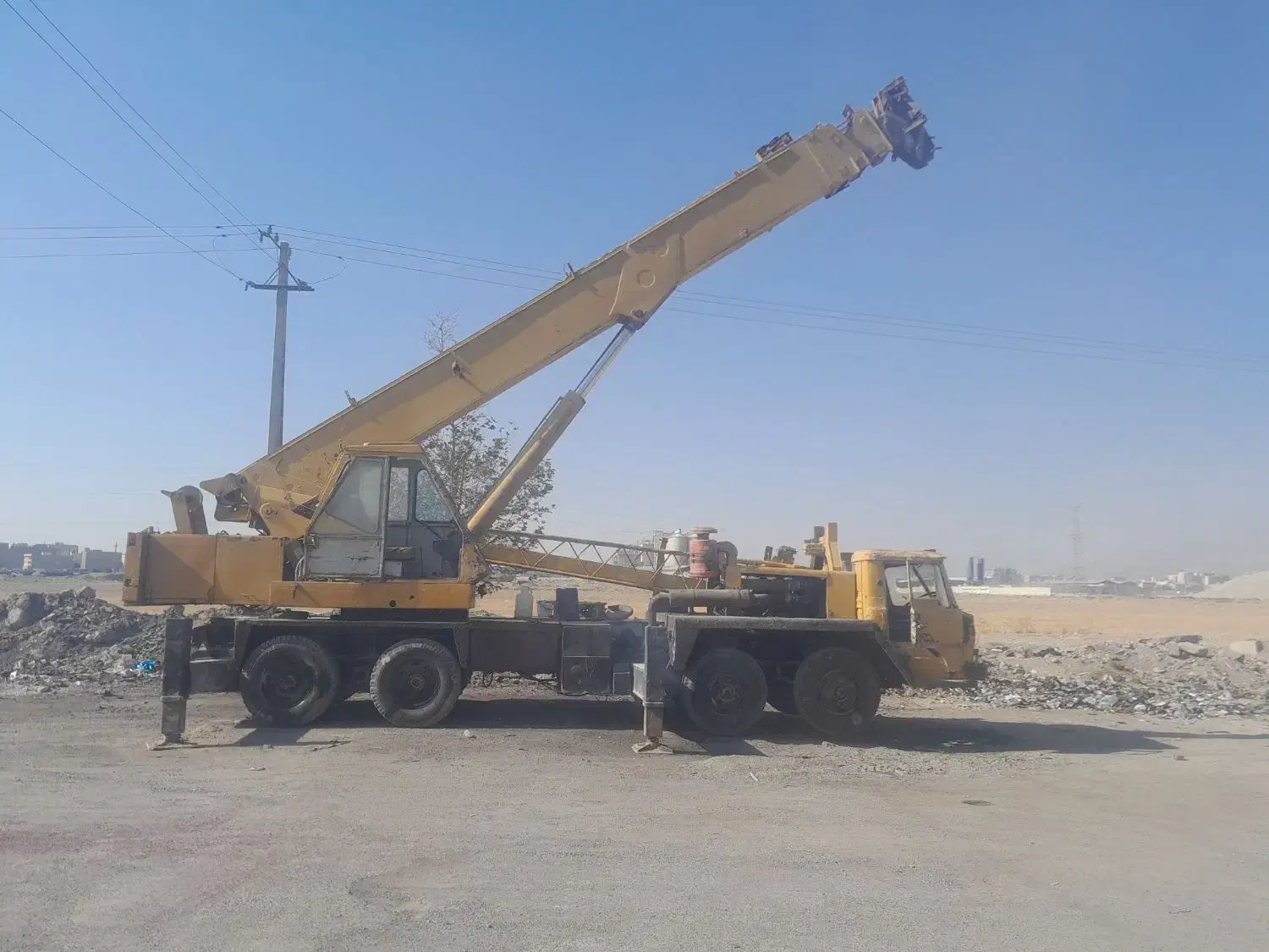 جرثقیل ۳۸ تن هیتاچی|خودرو سنگین|فردیس, شهرک ارم|دیوار