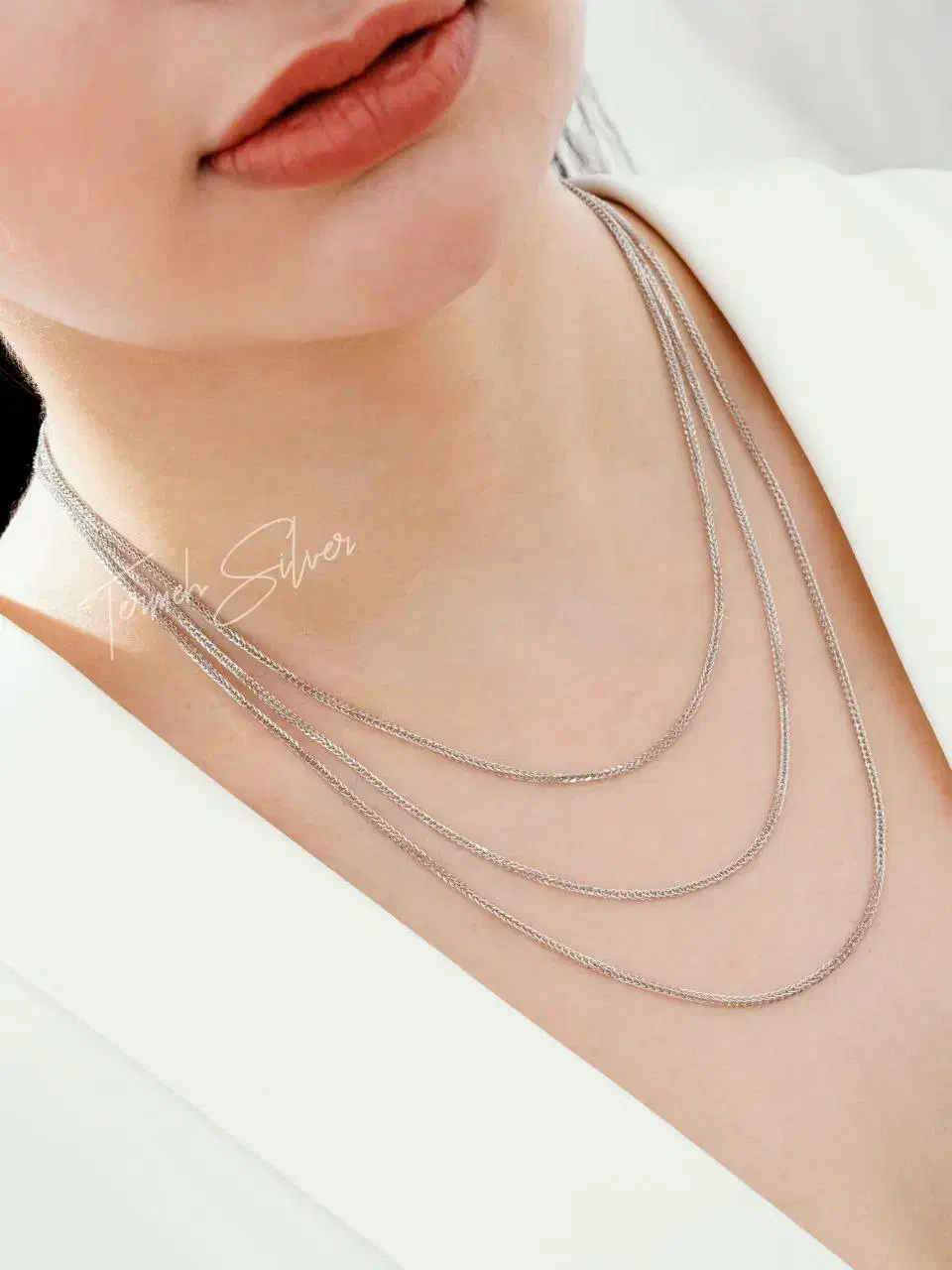 گردنبند مجلسی زنانه شیک و خاص جواهر گونه|جواهرات|کرمان, |دیوار