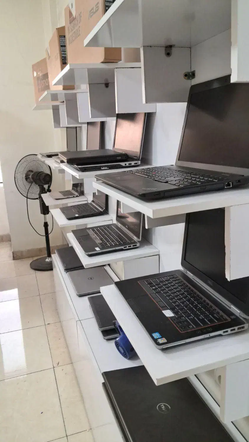 خریدار و فروشنده  استوک برای مدرسه دانشگاه|رایانه همراه|تهران, صفا|دیوار