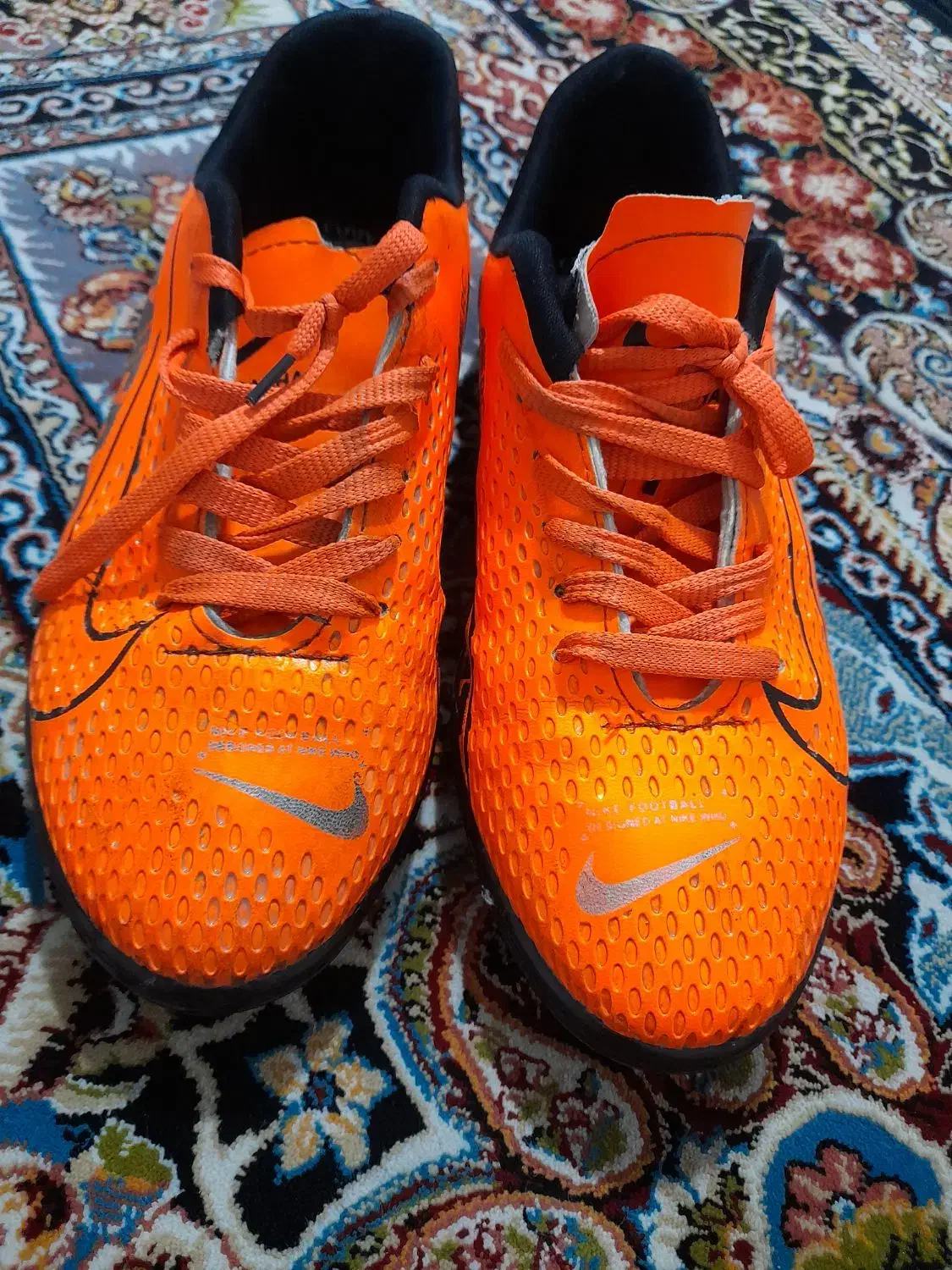 کفش فوتبالی|کیف، کفش، کمربند|کرمانشاه, |دیوار