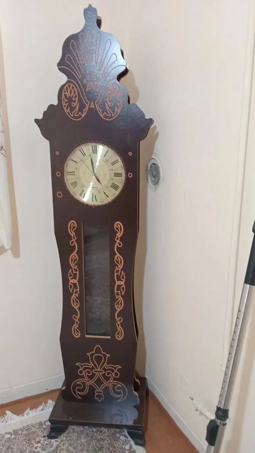 ساعت ایستاده|مبلمان خانگی و میز عسلی|تویسرکان, |دیوار