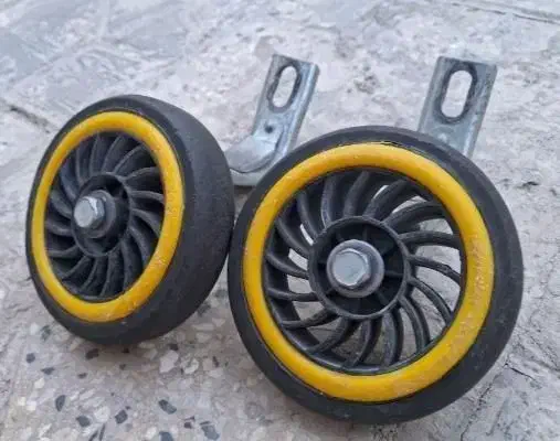 یک جفت کمکی سالم سالم|دوچرخه، اسکیت، اسکوتر|ابهر, |دیوار