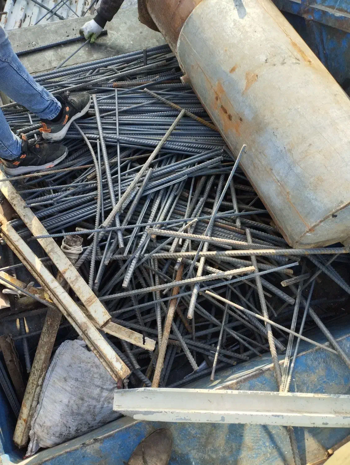 خریدار ضایعات آهن ومس|فعالیت داوطلبانه|بستان آباد, |دیوار