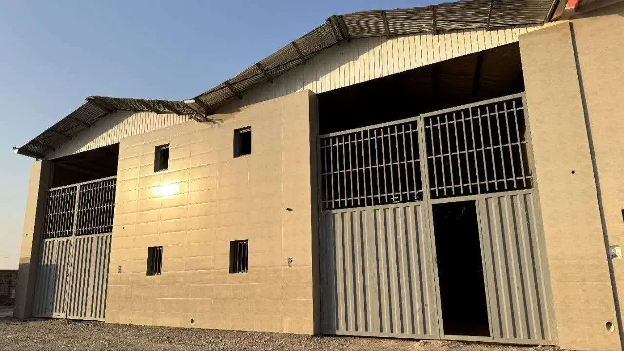 سوله ۳۰۰ متری مبارک آباد (انبار یا کارگاه بهداشتی)|اجارهٔ دفتر صنعتی، کشاورزی، تجاری|قم, تعویض پلاک|دیوار