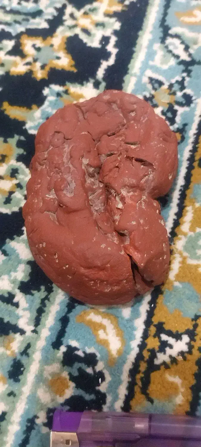 سنگ یاگل قرمز|جواهرات|مشگین شهر, |دیوار