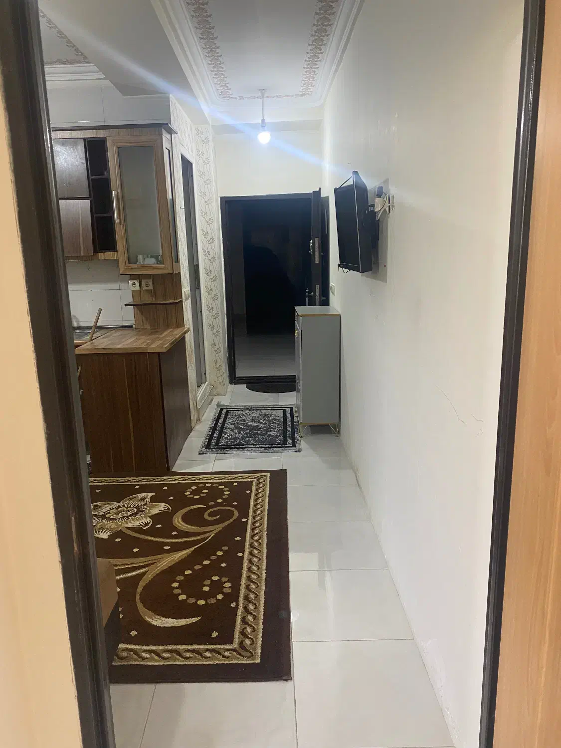 واحدیک خوابه مبله تمیزه و شیک نزدیک مرکز خرید|اجارهٔ کوتاهمدت ویلا و باغ|قشم, |دیوار