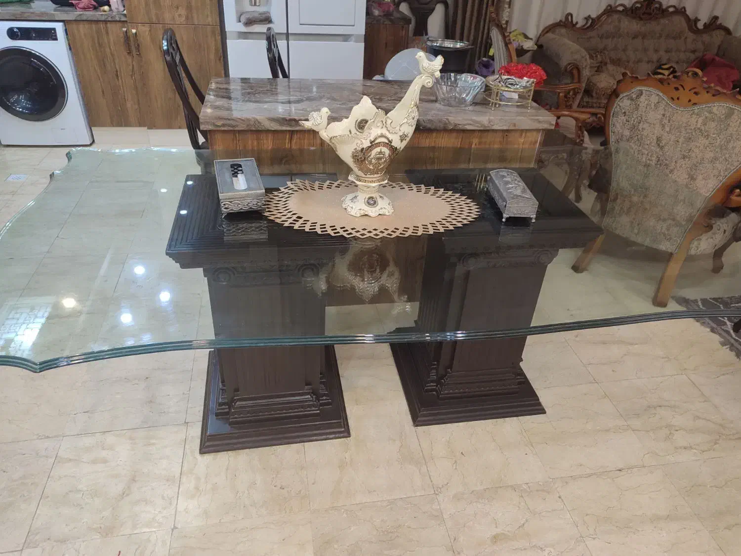 میز ناهار خوری تمام شیشه 8نفره ایتالیا یی|میز و صندلی غذاخوری|تهران, پرستار|دیوار