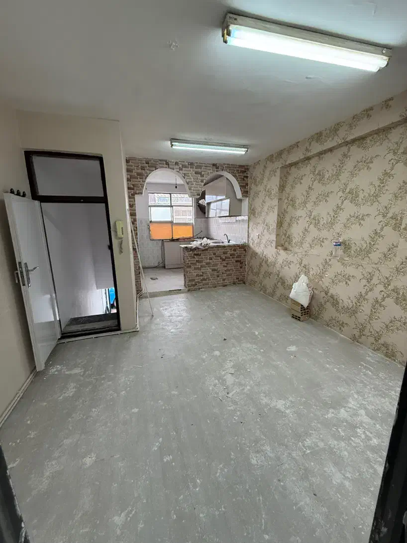 فروش آپارتمان 60 متر نسق طبقه اول بازسازی فلکه گاز|فروش آپارتمان|رشت, کوی فکوری|دیوار