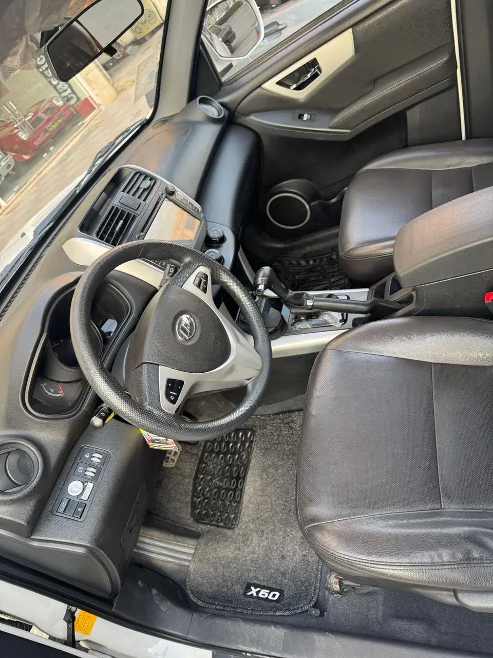 لیفان x60 اتومات  استثنایی|خودرو سواری و وانت|کرج, چمران|دیوار