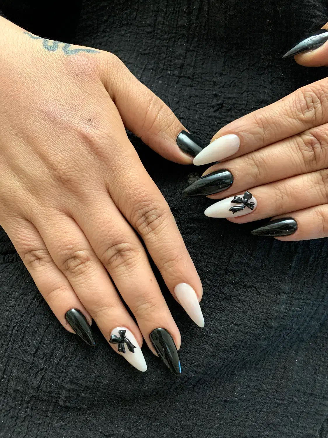 خدمات کاشت ناخن زعفرانیه،رضانژاد|خدمات آرایشگری و زیبایی|تبریز, |دیوار