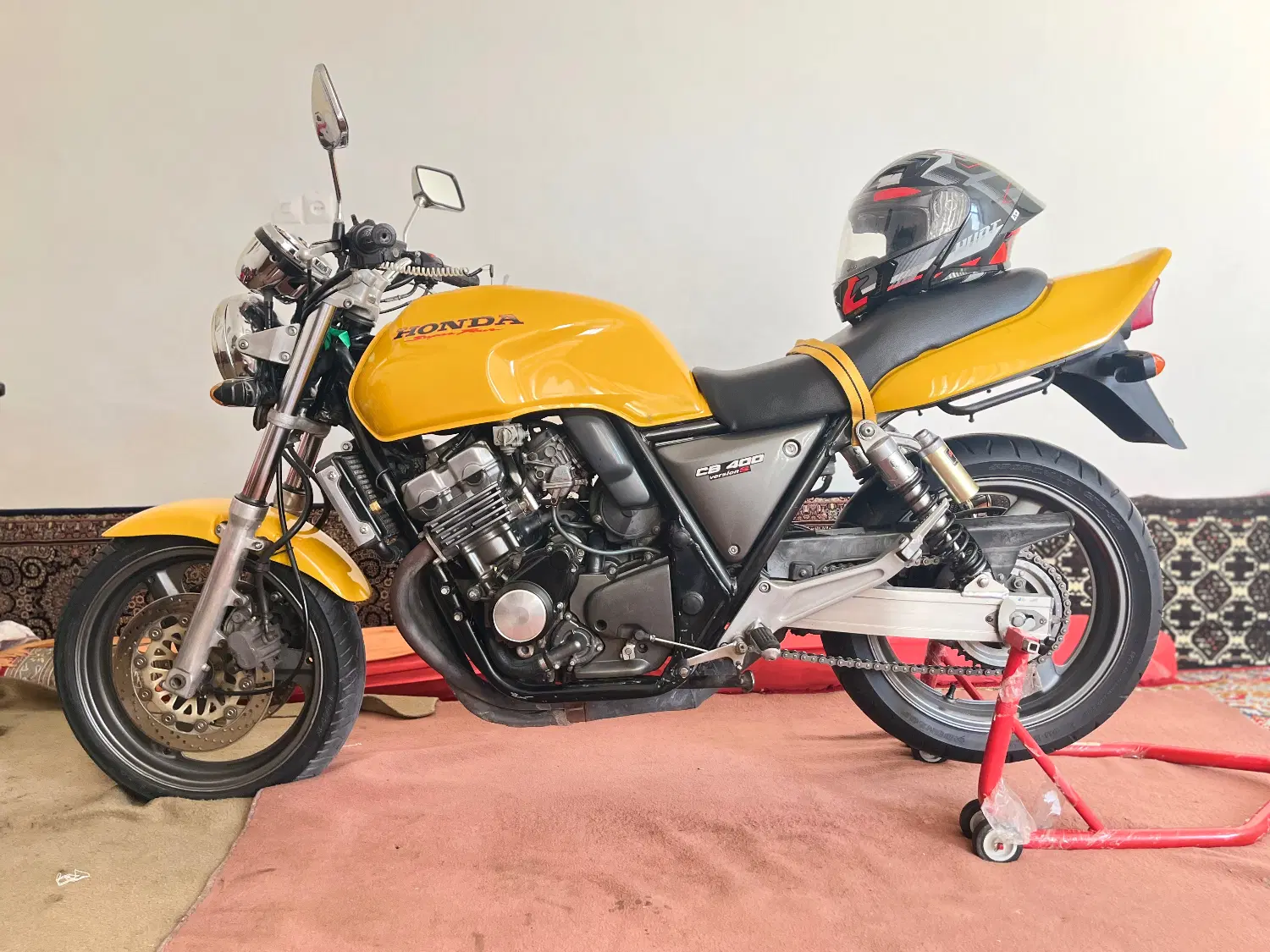 cb400|موتورسیکلت|شیراز, ارم|دیوار