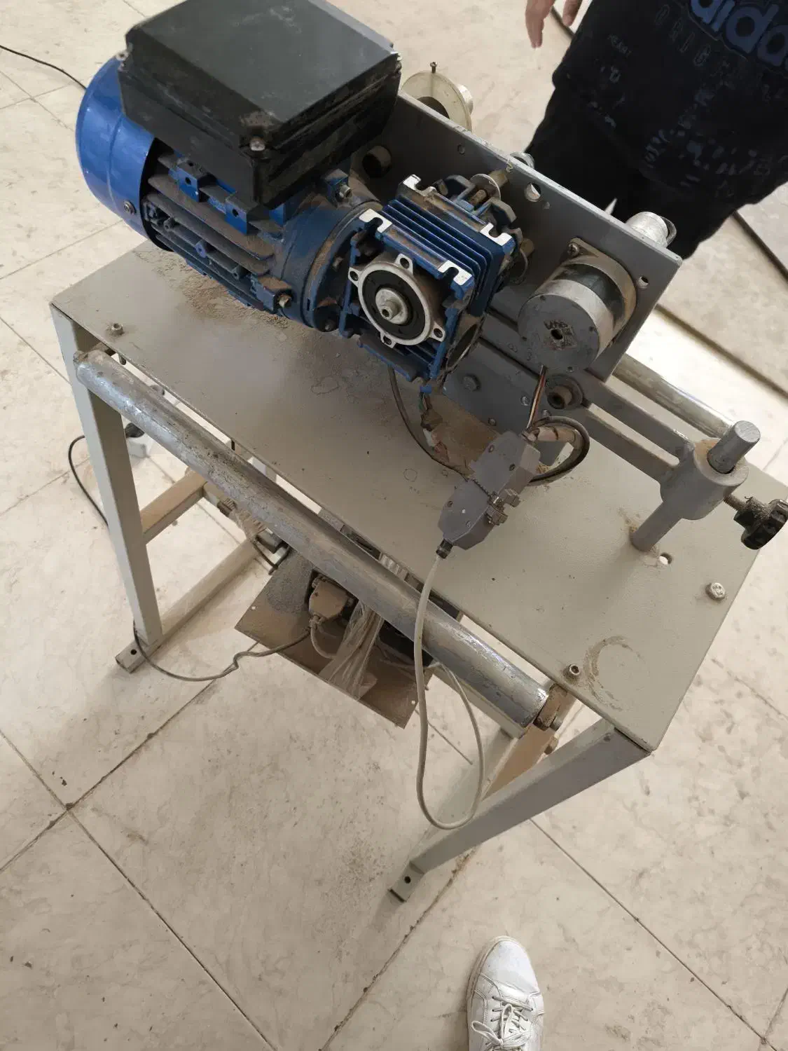 تاریخ زن حرارتی ضربه ای|ماشین‌آلات صنعتی|تبریز, |دیوار