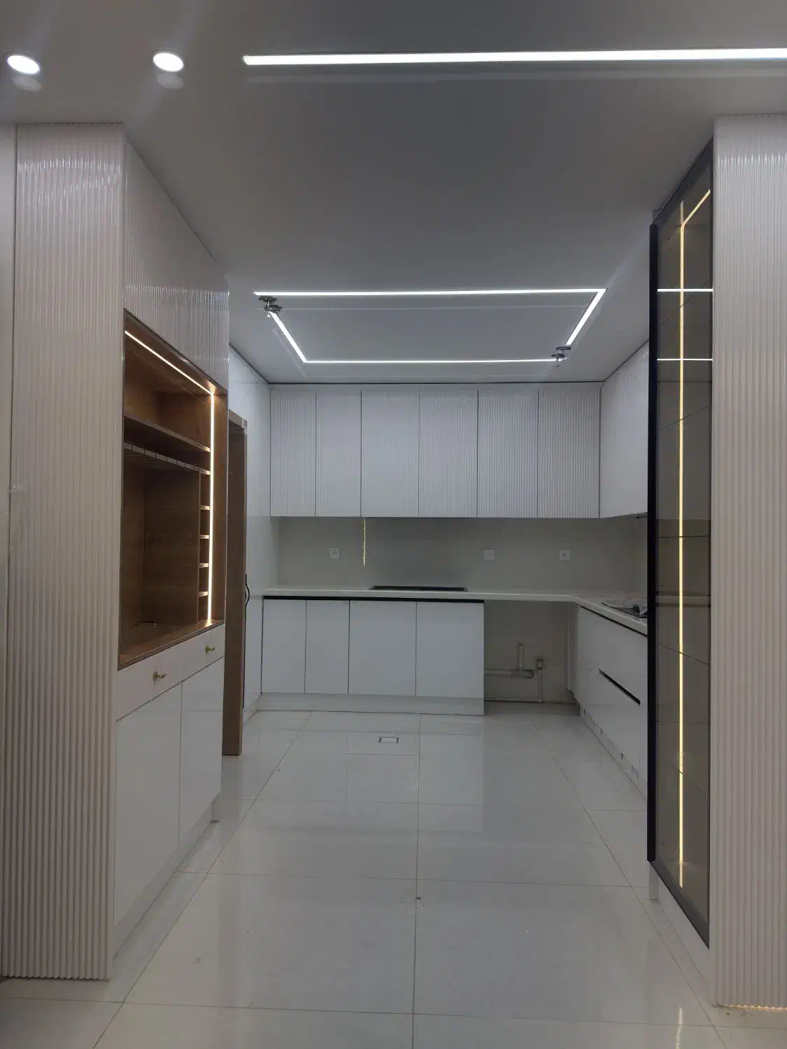 ساخت کابینت کمد دیواری|خدمات پیشه و مهارت|بندرعباس, |دیوار