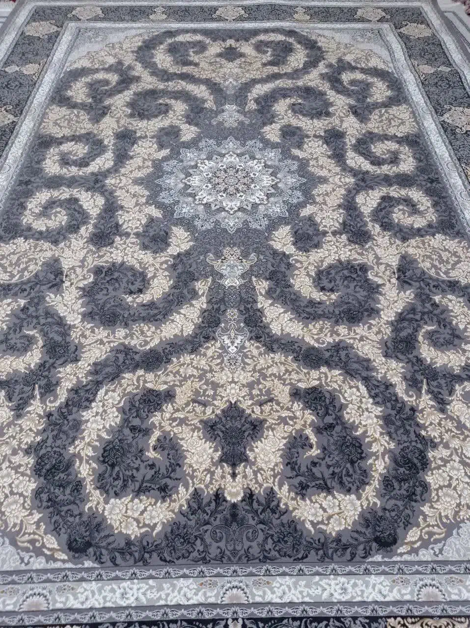 ۴ عدد فرش ۹ متری ۱۲۰۰ شانه اکبند|فرش|قم, شهید صیاد شیرازی|دیوار