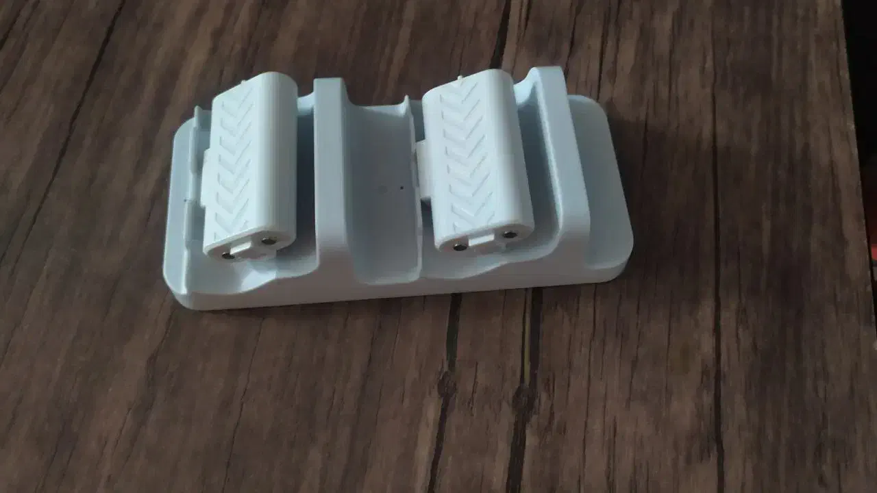 پایه شارژر ایکس باکس سری اس و وان|کنسول، بازی ویدئویی و آنلاین|خرمآباد, |دیوار