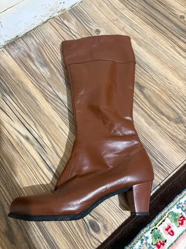 چکمه|کیف، کفش، کمربند|کرمان, |دیوار