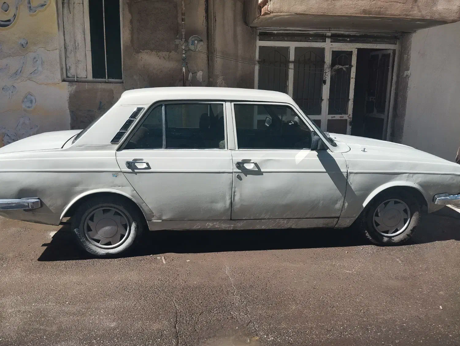 پیکان مدل ۸۳|خودرو سواری و وانت|ایلام, |دیوار