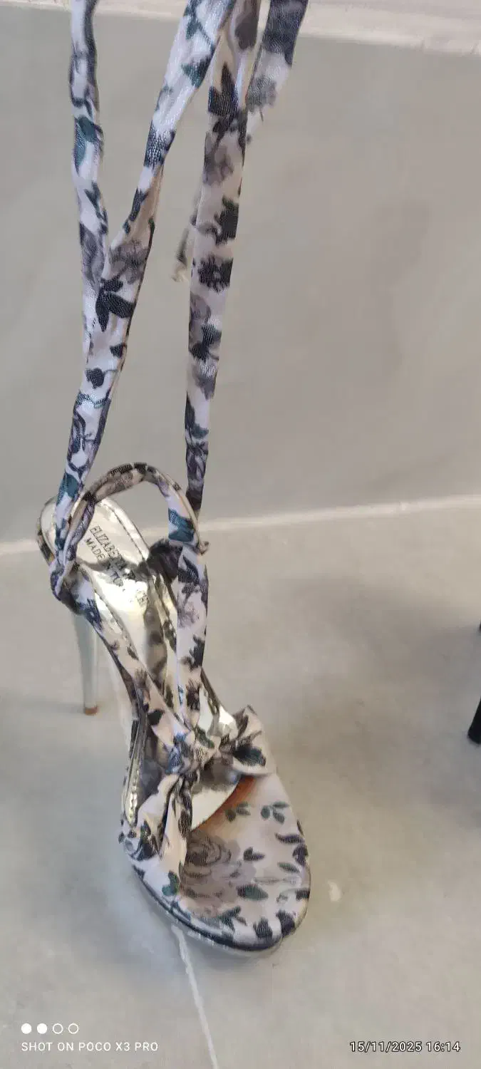 کفش پاشنه بلند مجلسی|کیف، کفش، کمربند|فسا, |دیوار