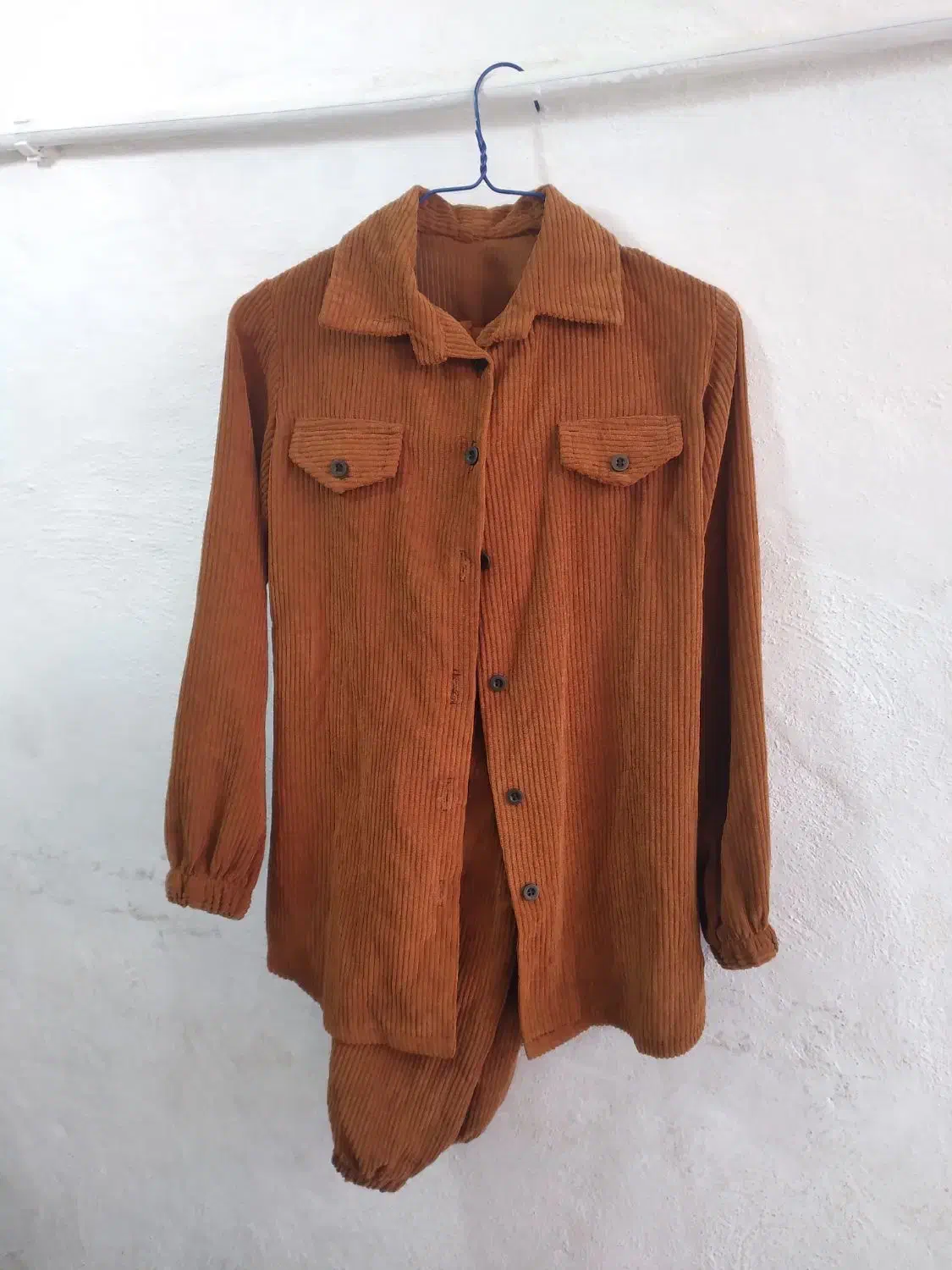 دو دست ست مخمل کبریتی و لی|لباس|کرمان, |دیوار