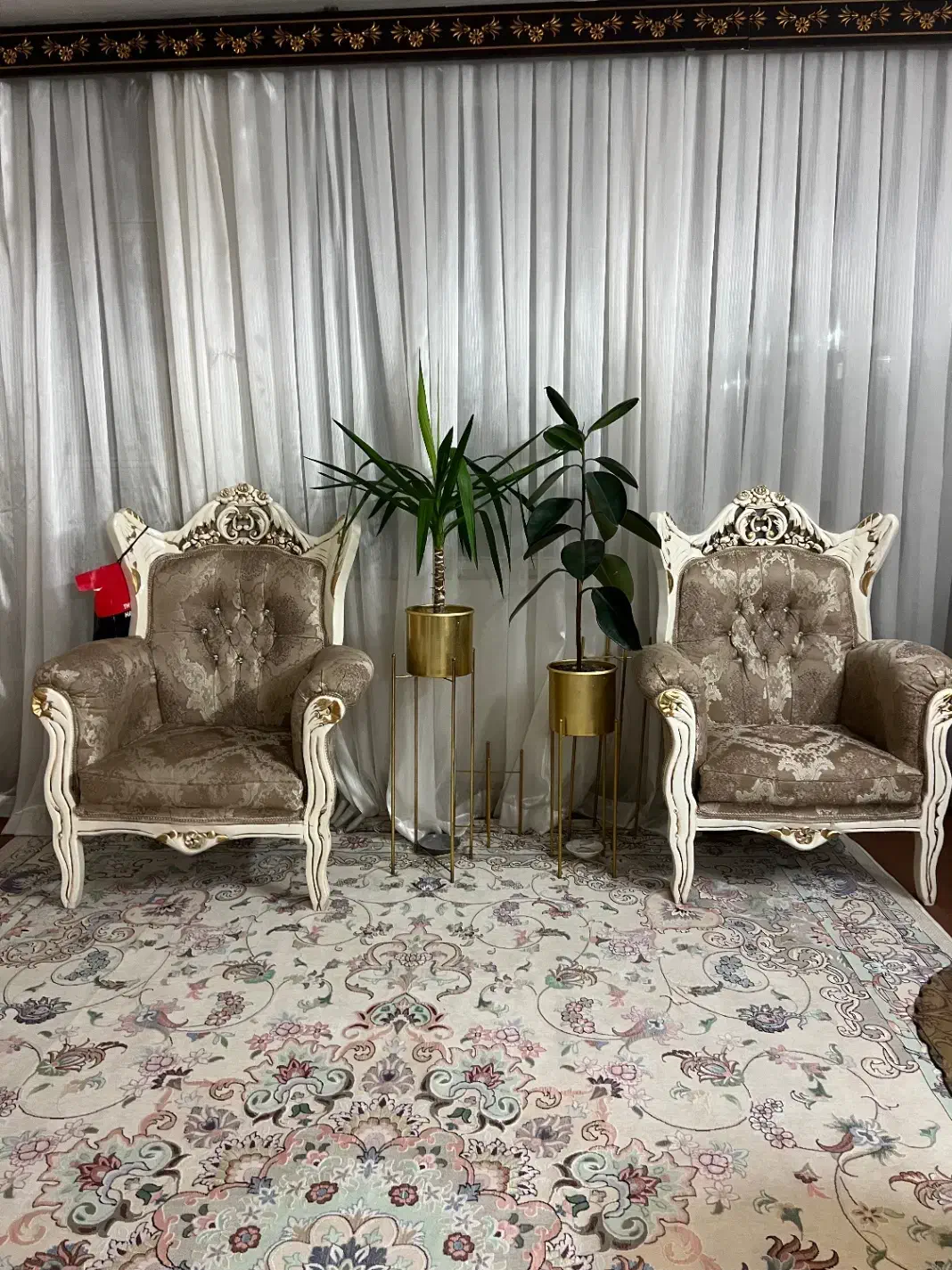 سرویس مبل و تخت خواب چوب راش|مبلمان خانگی و میز عسلی|قدس, شهر‌قدس|دیوار