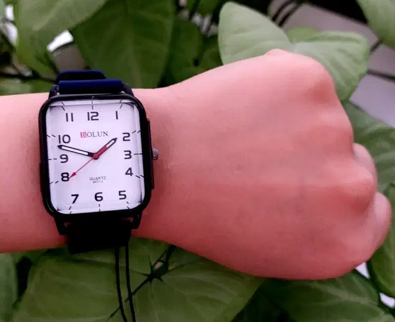 ساعت پاستیلی|ساعت|قائن, |دیوار