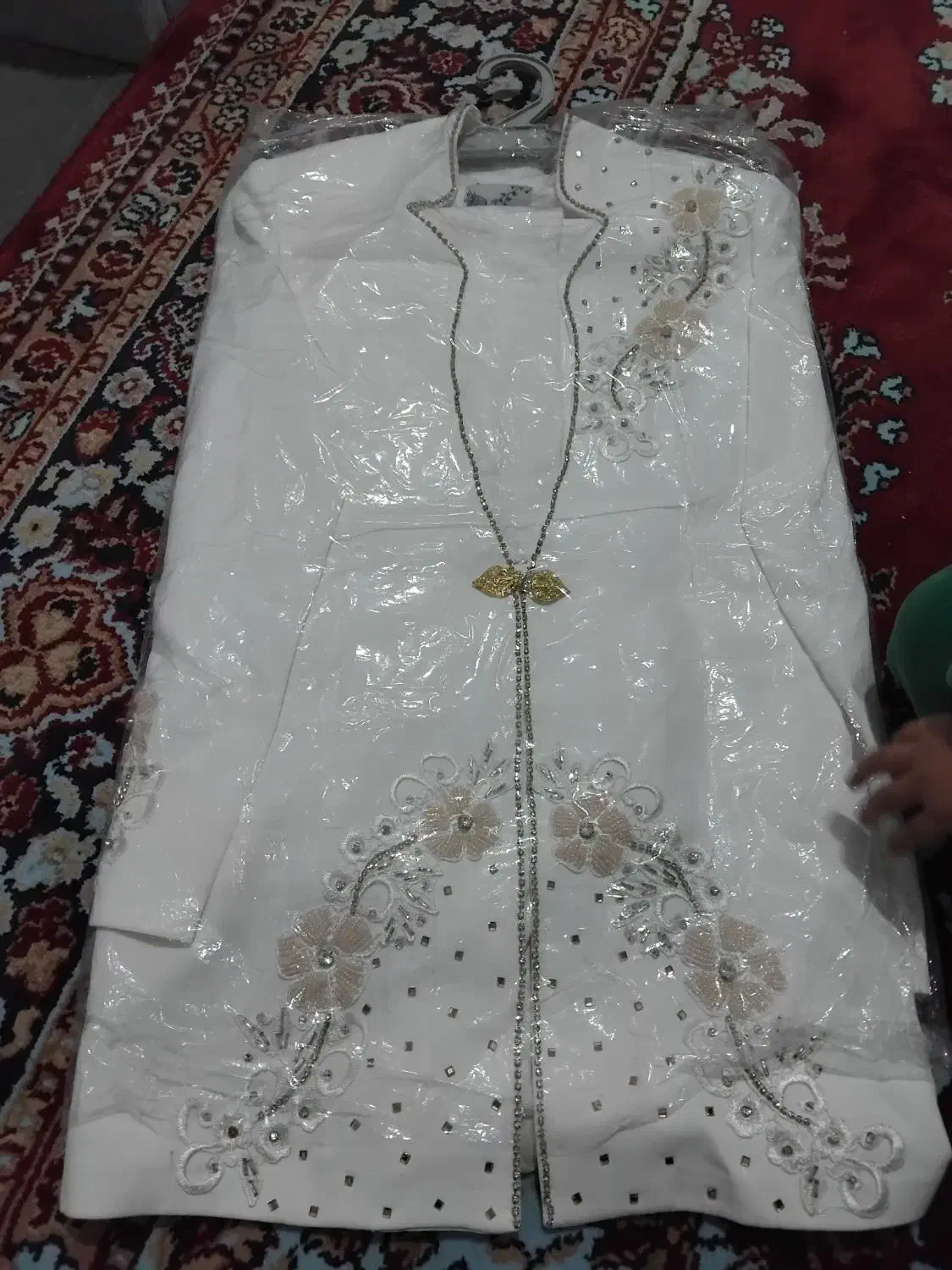 کت و شلوار مجلسی و پیراهن|لباس|خاش, |دیوار