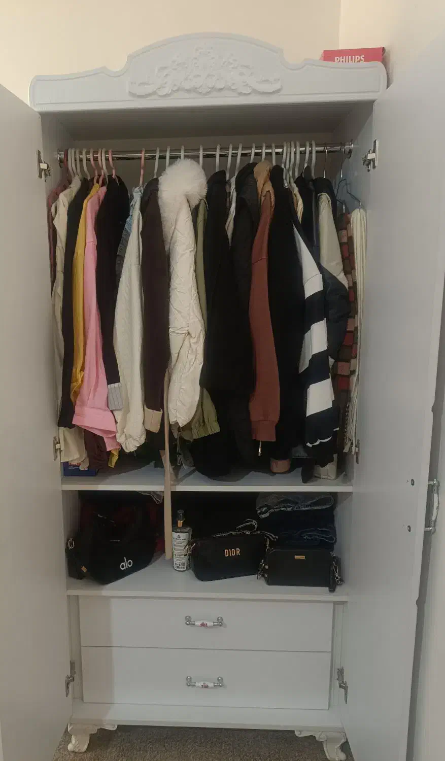 یدونهکمد و داور در حده نو|جاکفشی، کمد، دراور|بشاریات, |دیوار