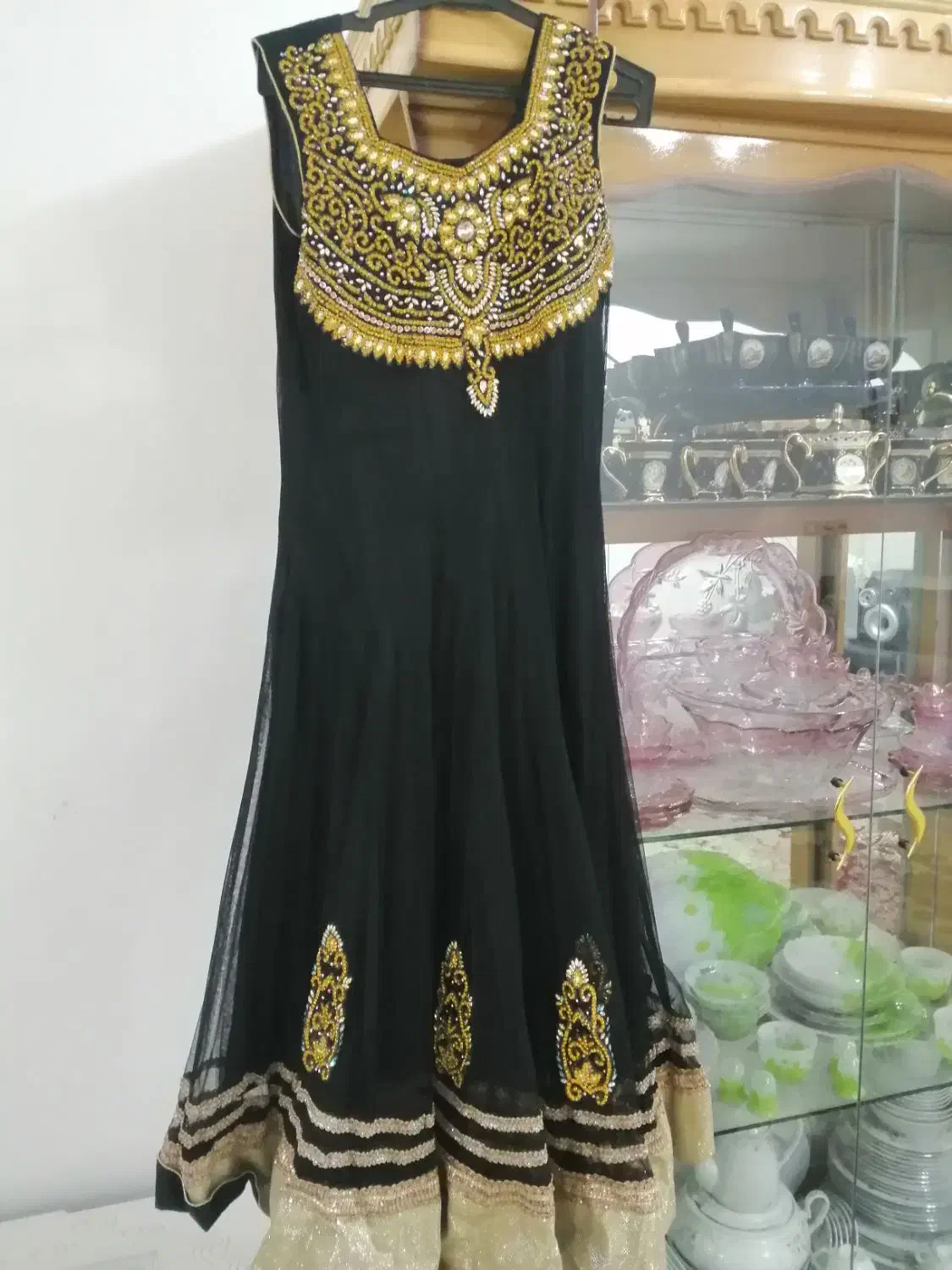 لباس محلی|لباس|نجفآباد, جامی|دیوار