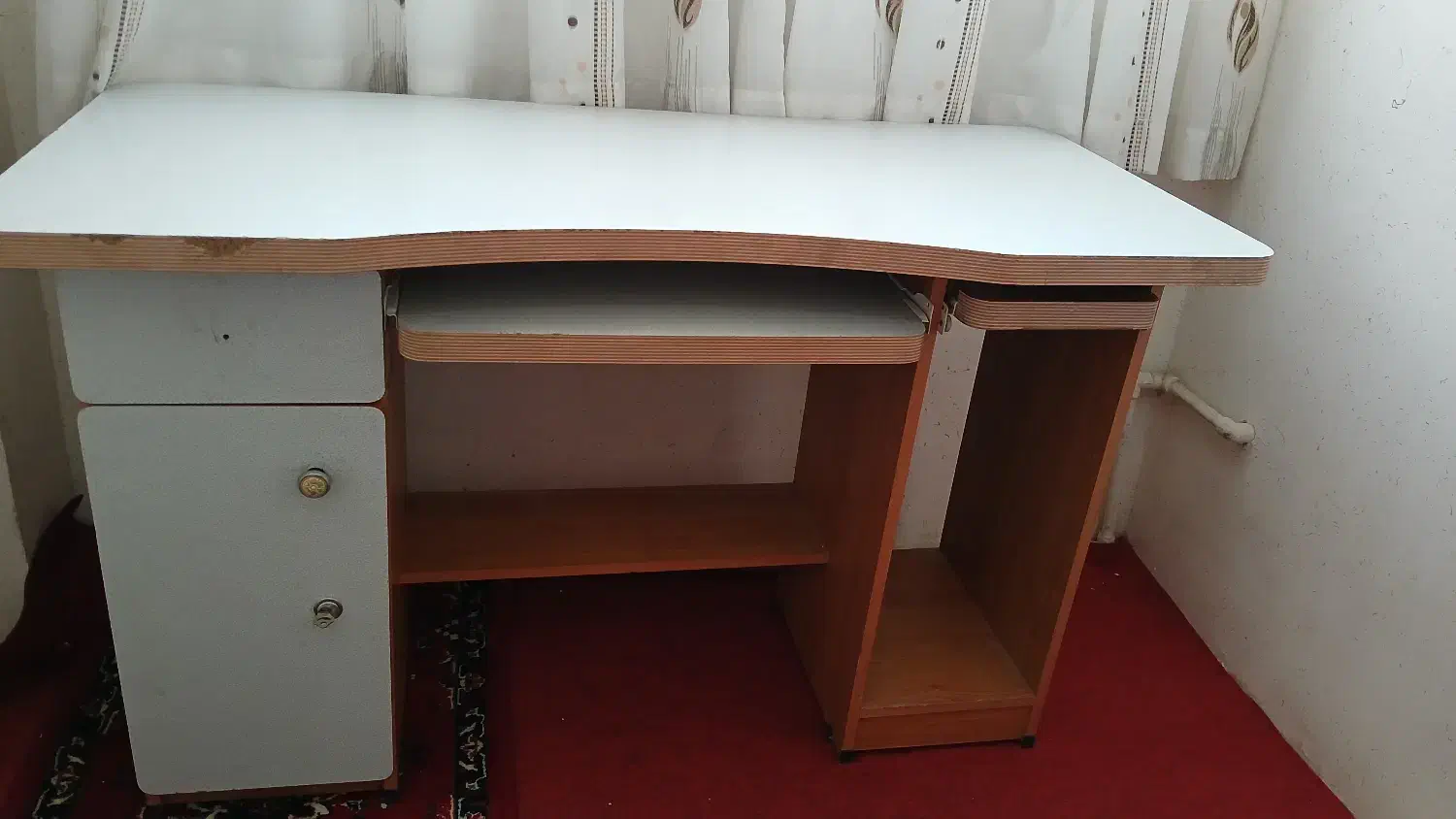 میز کامپیوتر|میز تحریر و کامپیوتر|اراک, |دیوار